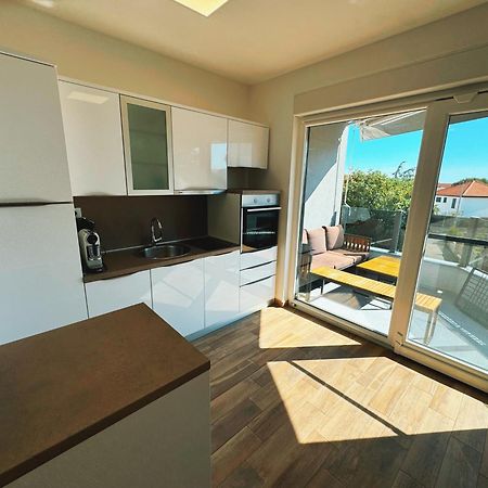Milano Apartment โรกอซนิซา ภายนอก รูปภาพ