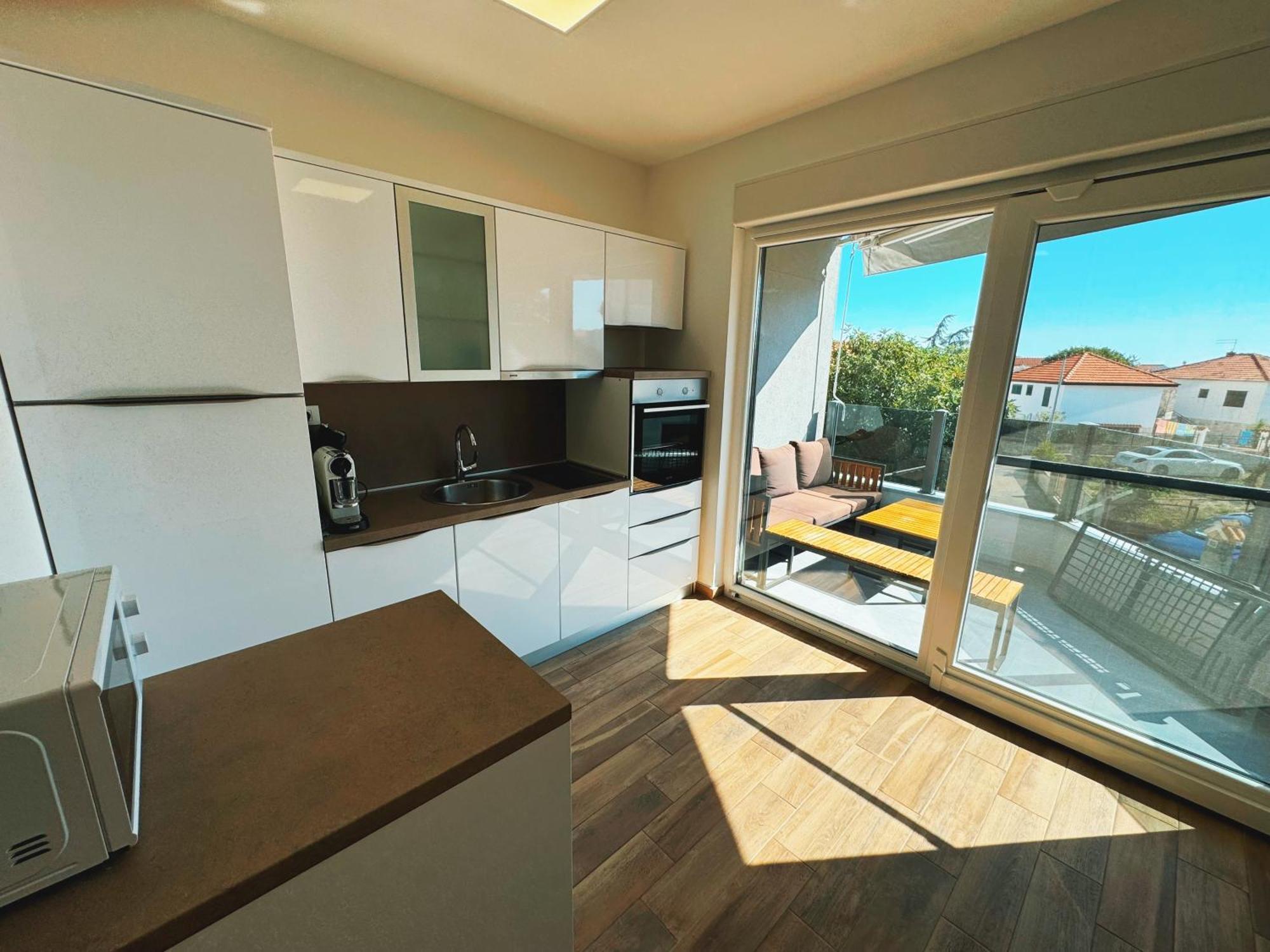 Milano Apartment โรกอซนิซา ภายนอก รูปภาพ